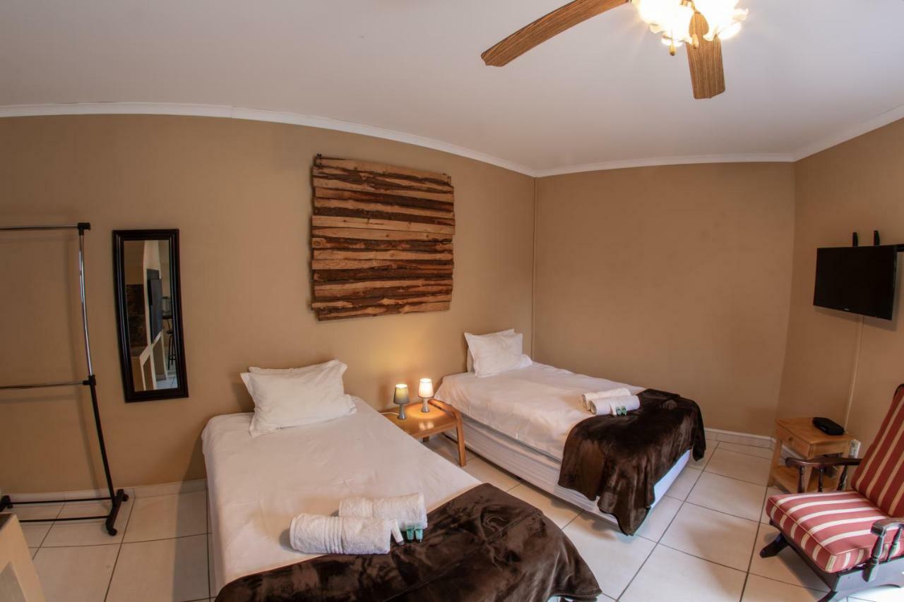 Meransha Self Catering Cc Walvis Bay Luaran gambar