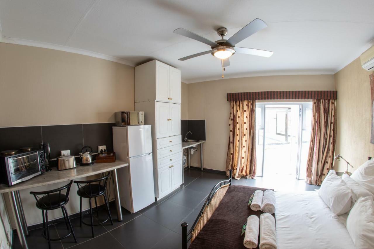 Meransha Self Catering Cc Walvis Bay Luaran gambar
