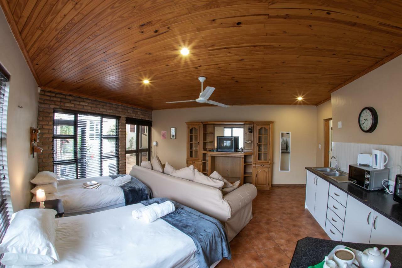 Meransha Self Catering Cc Walvis Bay Luaran gambar