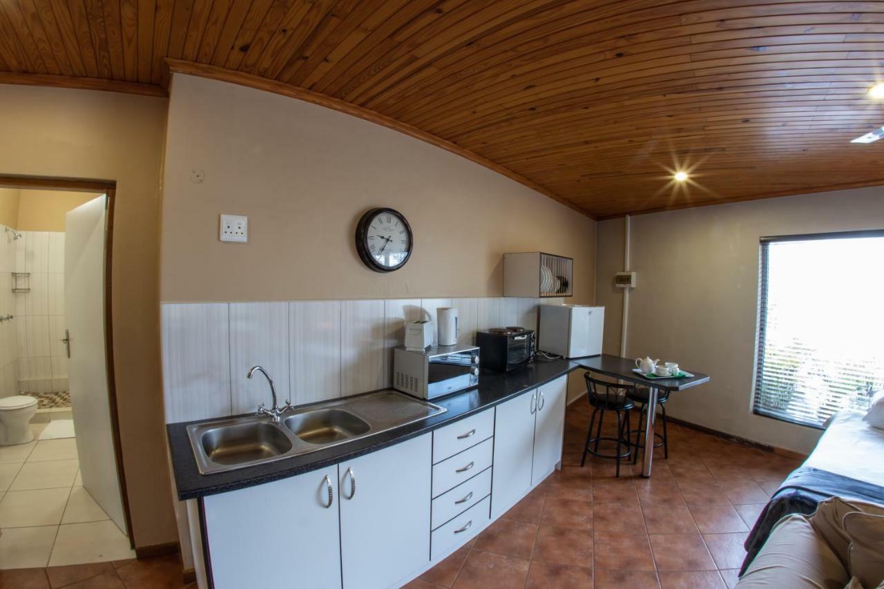 Meransha Self Catering Cc Walvis Bay Luaran gambar