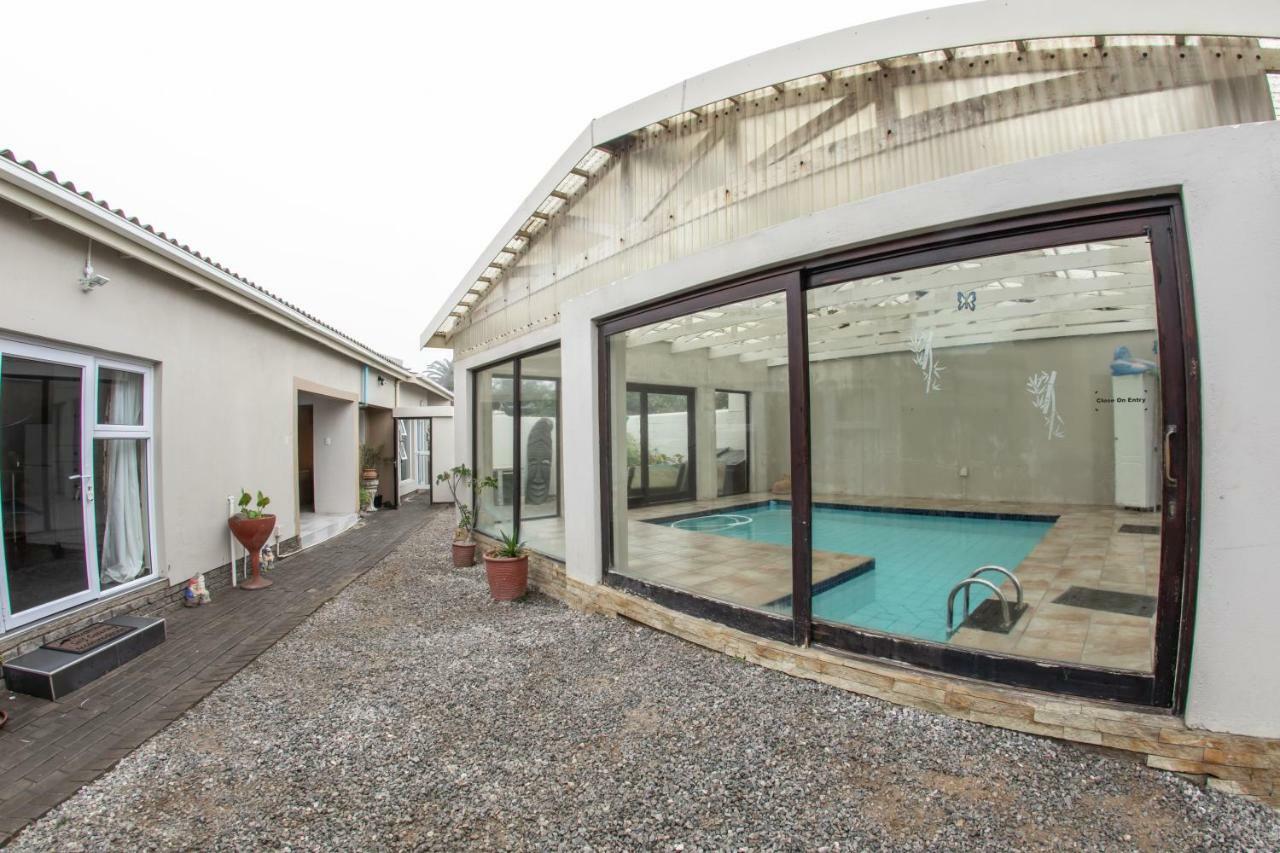 Meransha Self Catering Cc Walvis Bay Luaran gambar