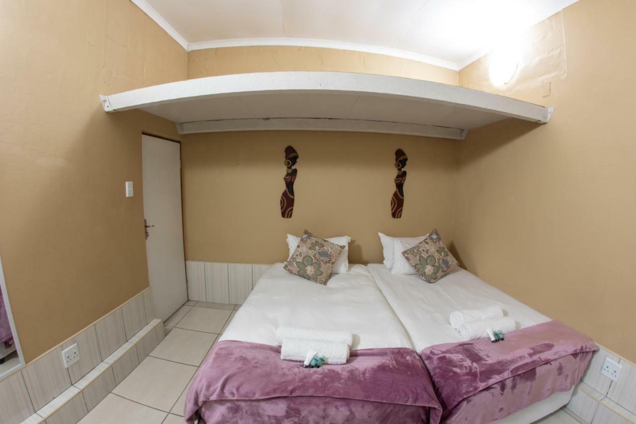 Meransha Self Catering Cc Walvis Bay Luaran gambar