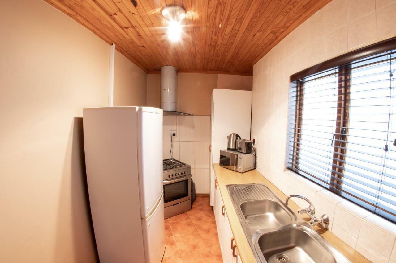 Meransha Self Catering Cc Walvis Bay Luaran gambar