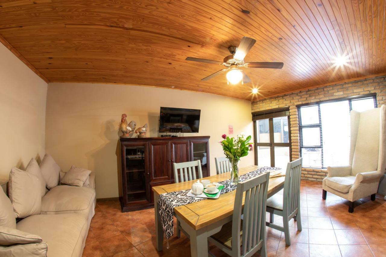 Meransha Self Catering Cc Walvis Bay Luaran gambar